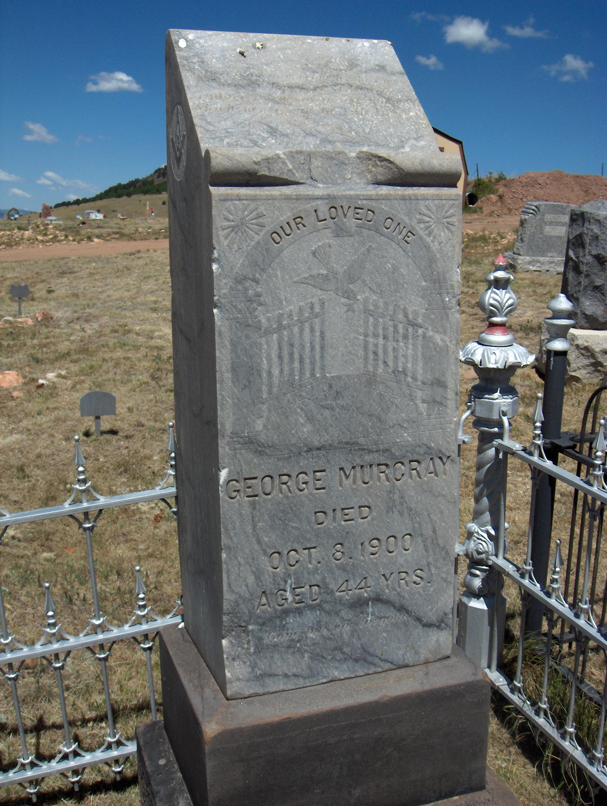 George L. Murcray tombstone